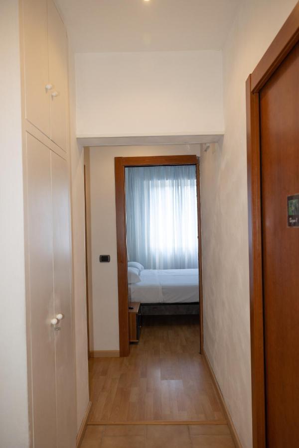 Mirea'S Rooms アスコリ・ピチェーノ エクステリア 写真